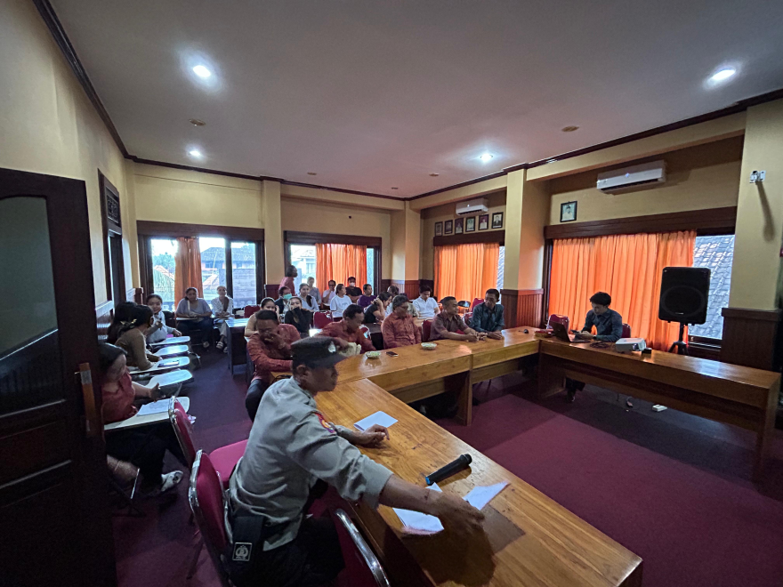 Pelatihan Pemutakhiran Profil Desa Kemenuh